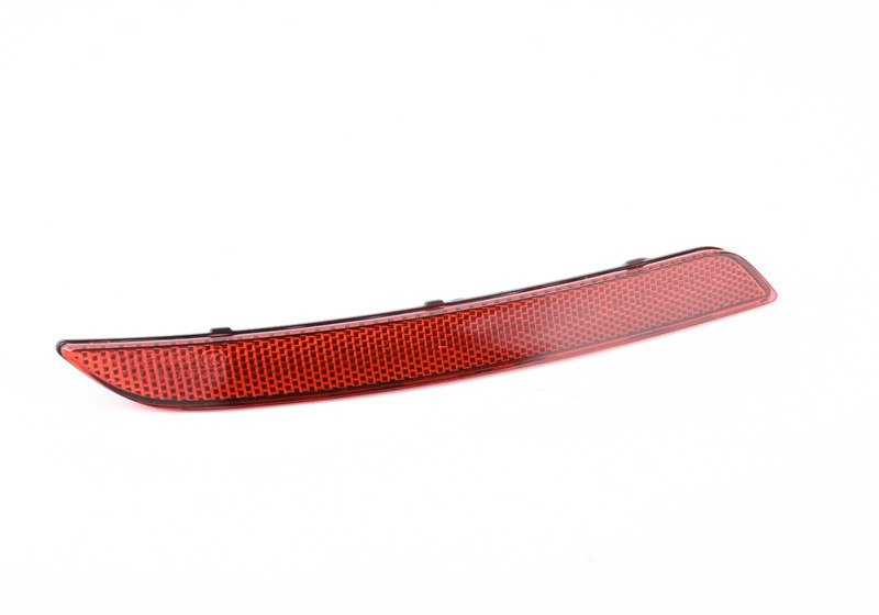 Reflector trasero izquierdo OEM 63147850997 para BMW X1 F48, F48N. Original BMW.