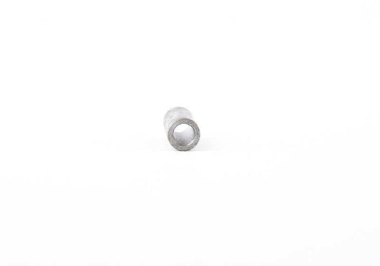 Tubo separador OEM 32411137783 para BMW Serie 8 E31 (850Ci) con motor M70. Compatible con versiones manuales y automáticas de 1989 a 1994. Original BMW.