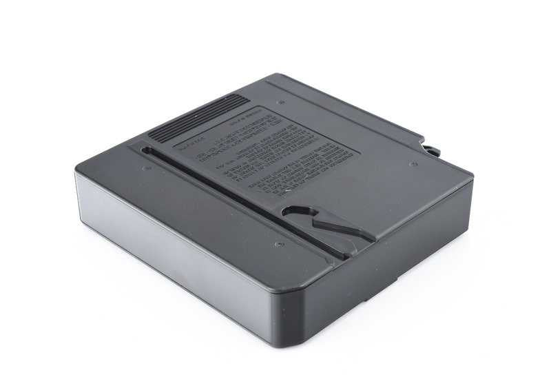 Revista de CD para BMW Série 1 E81, E82, E87, E87N, E88, Série 3 E46, E90, E90N, E91, E91N, E92, E92N, E93, E93N, Série 5 E39, Série 7 E65, E66, X1 E84, X3 E83, E83N, X5 E53, Z4 E85, E86, Z8 E52, MINI R50, R52, R53 (OEM 65128364931). BMW original