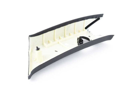 Acabamento do pilar traseiro esquerdo para BMW E53 (OEM 51437056355). BMW originais.