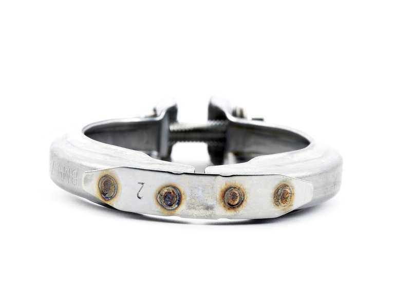 V Clamp für BMW F07, F10, F11, G30, F06, F12, F13, F01n, F02N, E70, F15, G05, E71, F16, X7 G07 (OEM 11657620507). Original BMW