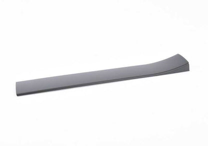 Cubierta embellecedora para parasol trasero derecho OEM 51167013106 para BMW Serie 7 E65, E66. Recambio original BMW.