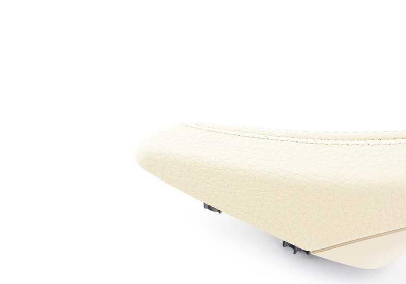 Maneta interior puerta izquierda OEM 51417225849 para BMW F10, F10N, F11, F11N, F18, F18N. Color beige veneto. Original BMW.