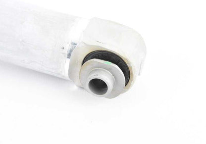 OEM CHAMPO TRASEIRO ABERSURADOR 33526785982 PARA BMW E60 (todos os modelos 520D com M47 e N47, Mudança manual e automática, tração traseira, 2005 a 2009 anos). BMW original.