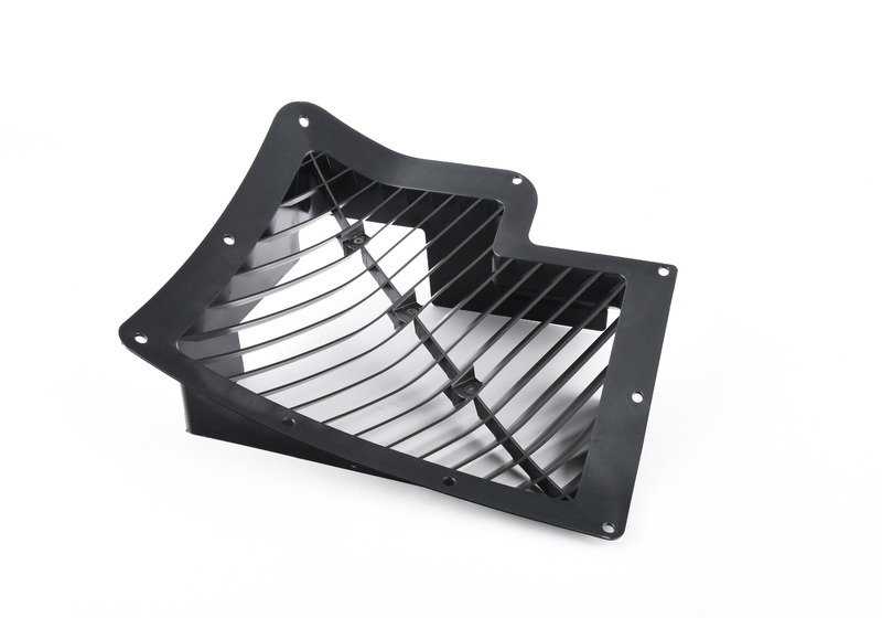 LEFT FRONT AIR CUPT OEM 51717169417 FOR BMW E70, E71, E72. Compatible with XDrive30d, 3.0d, 3.0SD, 3.0SI, 4.8i, M. Original BMW.