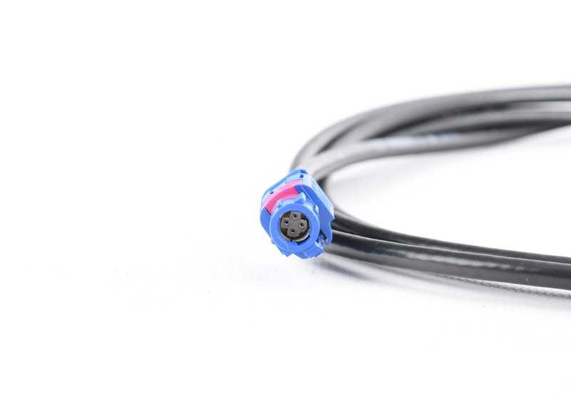 Cable HSD unidad principal OEM 61119372375 para BMW F20, F21, F21N, F22, F22N, F23, F23N, F30, F30N, F31, F31N, F34, F34N, F35, F35N, F32, F32N, F33, F33N, F36, F36N, F82, F82N, F83, F83N. Original BMW.