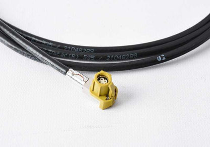 Cable HSD unidad principal OEM 61119372375 para BMW F20, F21, F21N, F22, F22N, F23, F23N, F30, F30N, F31, F31N, F34, F34N, F35, F35N, F32, F32N, F33, F33N, F36, F36N, F82, F82N, F83, F83N. Original BMW.