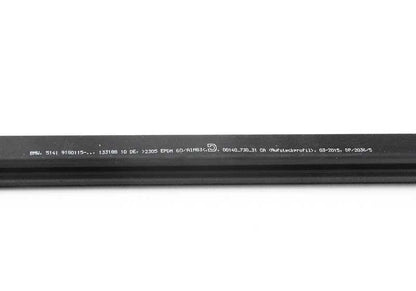 Profil supérieur du profil OEM 51429180115 pour BMW F01, F02, F04. BMW d'origine.