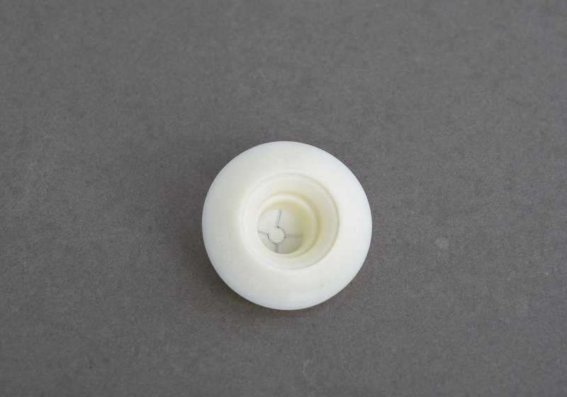 Capo con slot OEM 07147146750 per BMW F20, F21, F40, F22, F23, F44, F45, F46, F87, F30, F31, F34, F80, F32, F33, F36, F82, F83, F48, F39. BMW originale.