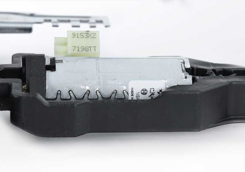 Mecanismo eléctrico del asiento derecho OEM 52107285862 para BMW F21, F21N, F22, F22N, F87, F87N, F32, F32N, F82, F82N. Original BMW.