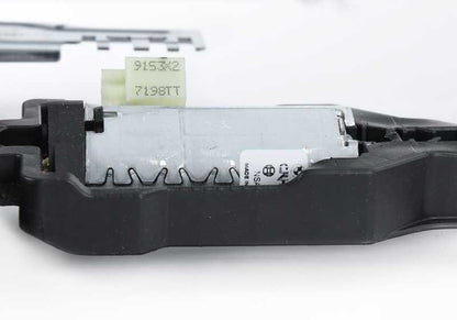 Mecanismo eléctrico del asiento derecho OEM 52107285862 para BMW F21, F21N, F22, F22N, F87, F87N, F32, F32N, F82, F82N. Original BMW.