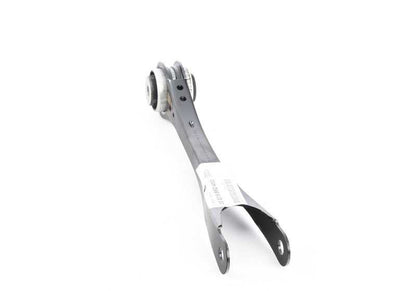Brazo de suspensión trasero con silentblock OEM 33326862410 para BMW I12, I15. Original BMW.