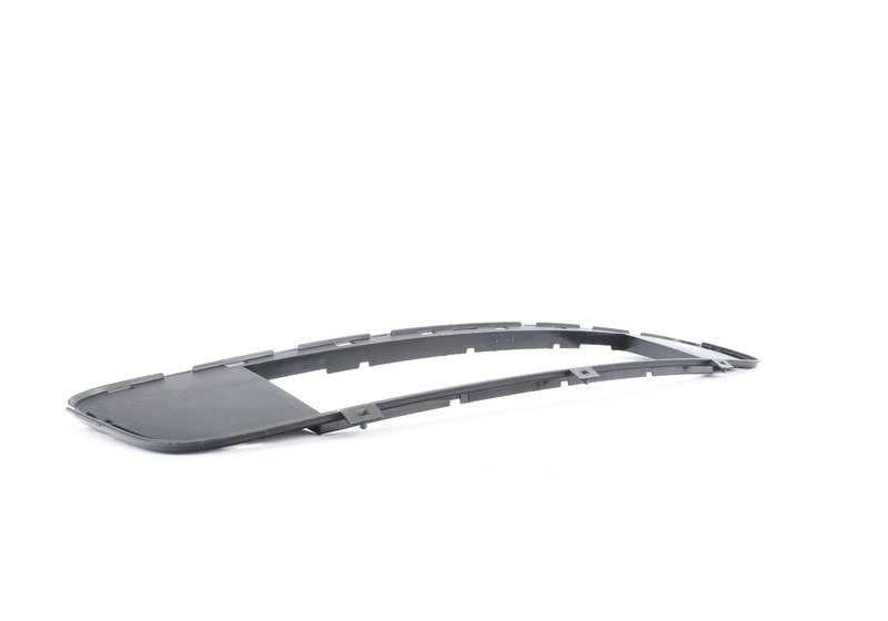 Tapón embellecedor frontal OEM 51117171347 para BMW X5 E70 (3.0si) modelos FE41 y FE42. Original BMW.