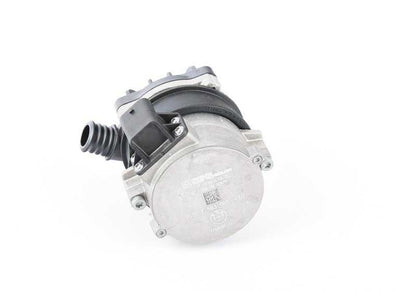 Zusätzliche Kältemittelpumpe für BMW F22, F87, F30, F34, F32, F36 (OEM 11517583965). Original BMW