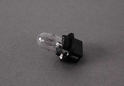 Casquillo de lámpara de luz trasera para BMW E36 (OEM 63218353555). Original BMW