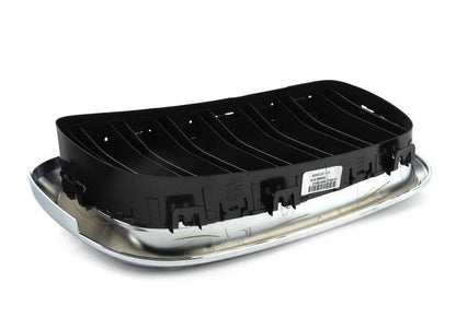 Rejilla embellecedora frontal izquierda OEM 51137294485 para BMW F15. Original BMW.