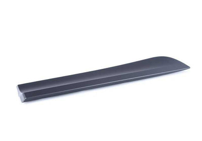 Moldura trasera derecha OEM 51137205782 para BMW F25, F26. Original BMW.