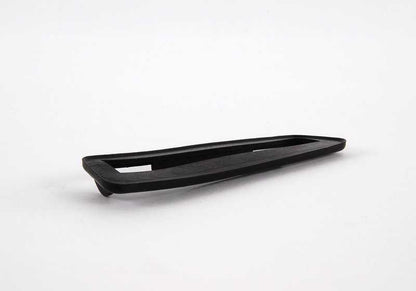 Suporte de suporte OEM 51161807731 para BMW E21. Peça original da BMW.