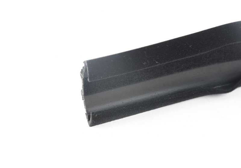 OEM 51341921513 Guida alla finestra sinistra per BMW E23. BMW originale.