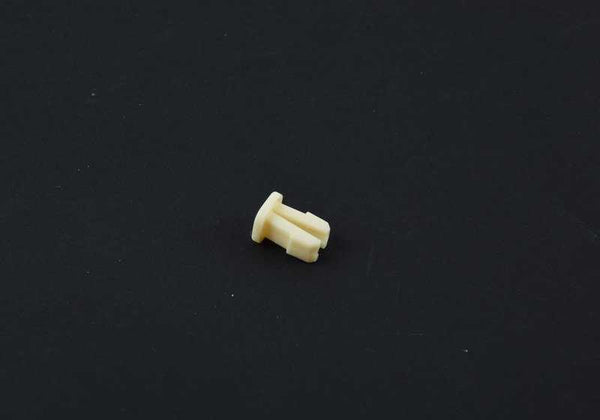Tuerca de inserción OEM 51458191429 para BMW E36. Original BMW.