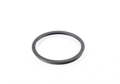 Anel de retentor OEM 61627162570 para BMW 5 E61 520D Series. Compatível com modelos com o motor M47S e N47, mudanças manuais e automáticas. BMW original.