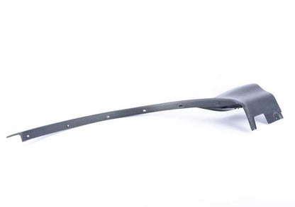 Embellecedor paso de rueda trasero derecho OEM 51718402338 para BMW X5 E53. Original BMW.