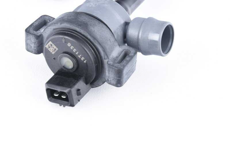 Valvola di spurgo di evaporazione con tubo OEM 13907636141 per BMW F20, F21, F22, F23, F30, F31, F34, F32, F33, F36, F10, F11, E84, E89. BMW originale.
