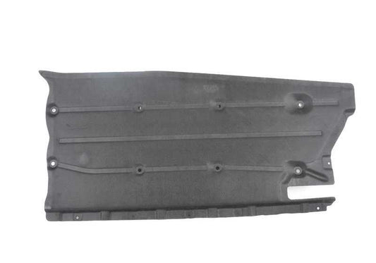 Unten linke Abdeckung OEM 51757367413 für BMW I12, I12N, I15. Original BMW Stück. Ideal, um den seitlichen Schutz des Bass des Autos ohne Komplikationen zu ersetzen.