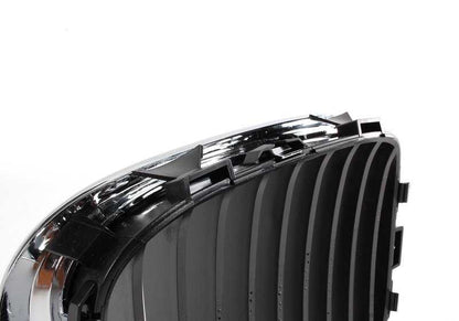 Rejilla decorativa izquierda OEM 51138397503 para BMW E36 y Z3. Pieza original BMW.
