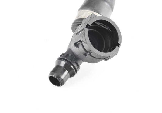 Tubo conexión bomba agua intercooler OEM 17122284862 para BMW F87, F80, F82, F83. Original BMW.