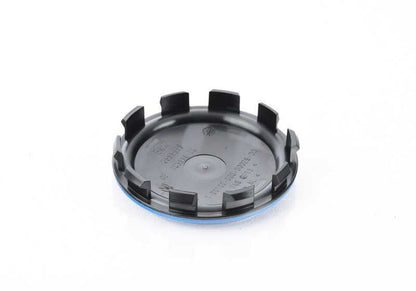 Tapacubo con anillo azul OEM 36136883558 para BMW F30 y X5 F15. Compatible con llantas originales BMW. Original BMW.