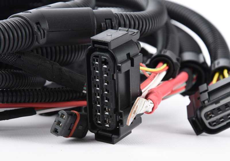Module de transmission du faisceau de câble de moteur pour BMW F25 (OEM 12517593347). BMW d'origine