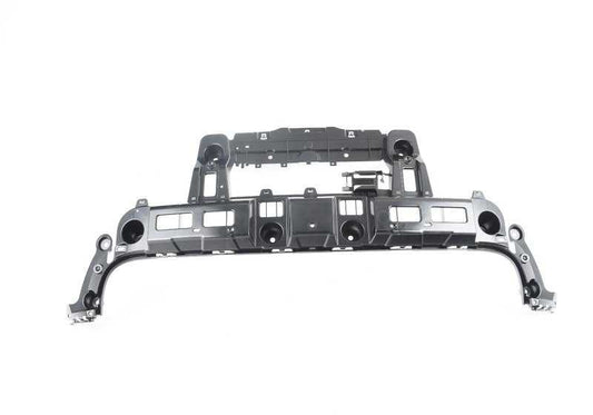 Soporte central parachoques trasero OEM 51127176244 para BMW E71, E72. Original BMW.