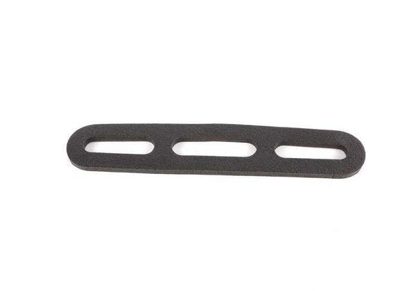Tira selladora para cubertura del cinturón de seguridad OEM 51718177901 para BMW E36. Original BMW.