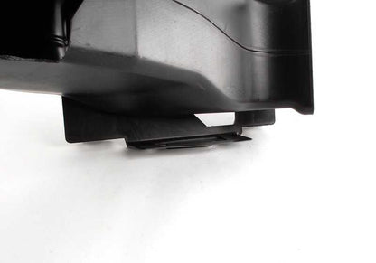 Guía de aire izquierda OEM 51717894699 para BMW Serie 3 E46 (316i, 318i) y más. Original BMW.
