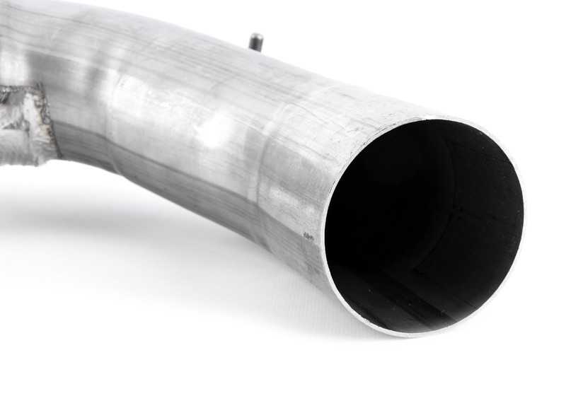 Tubo intermedio trasero derecho OEM 18307845466 para BMW F10, F06, F12, F13. Original BMW.