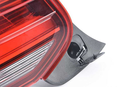Piloto trasero LED izquierdo OEM 63217420993 para BMW F22, F23, F87. Original BMW.