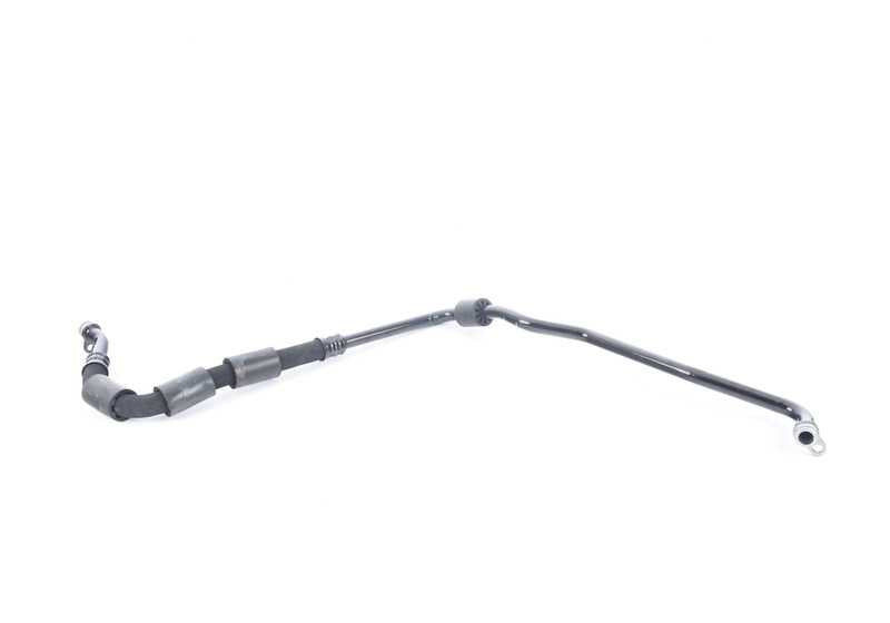 Tubería de aceite del radiador motor OEM 17222284261 para BMW F10, F06, F12, F13. Conducción de aceite hacia el enfriador. Original BMW.
