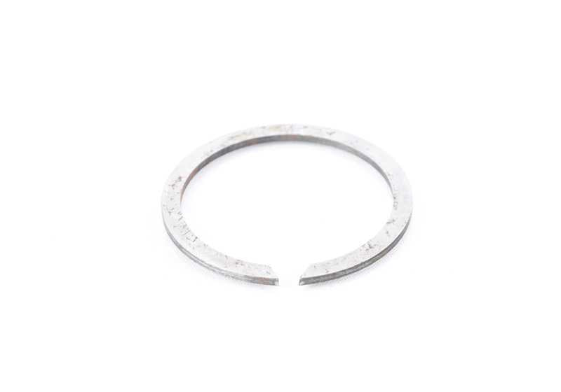Circlip for BMW E30, E28, E34, E24, E23, E32 (OEM 23221224190). Original BMW
