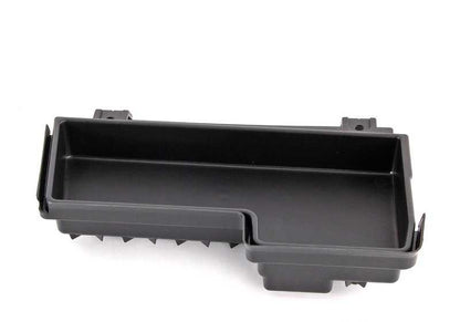 Bandeja lateral izquierda del maletero OEM 51478193797 para BMW E46. Repuesto original BMW.
