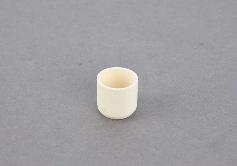 Elemento de fijación blanco OEM 64118391251 para BMW E31, E32, E34. Pieza original BMW.