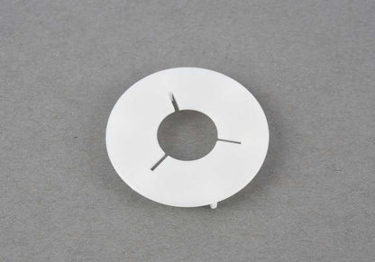 Anillo de retención OEM 64111379296 para BMW E34, E32, E31. Original BMW.