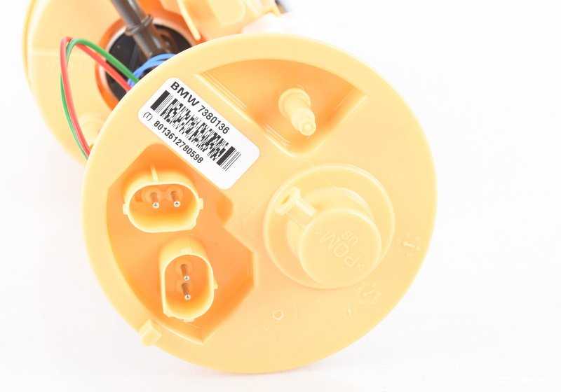 Rechte Versorgungseinheit mit interner Kraftstoffpumpe für BMW F15, F16 (OEM 16117324296). Original BMW