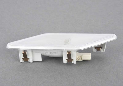 Luz interior trasera derecha OEM 63316962048 para BMW E46. Iluminación de techo original BMW.