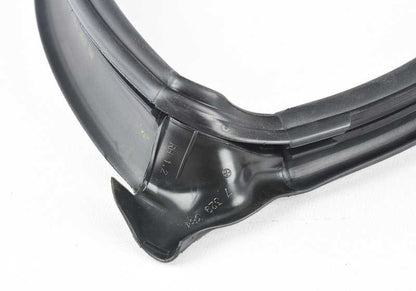 Junta de goma OEM 51767329384 para BMW X1 F48 (modelos: sDrive16d, 18i, 20i, xDrive20d, xDrive25i). Sello delantero capó. Original BMW.