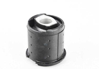 Silentblock trasero OEM 33311091422 para BMW Serie 5 E39 {520d, 520i} con motores M47, M52, M54. Válido para versiones con cambio manual y automático, tracción trasera. Original BMW.