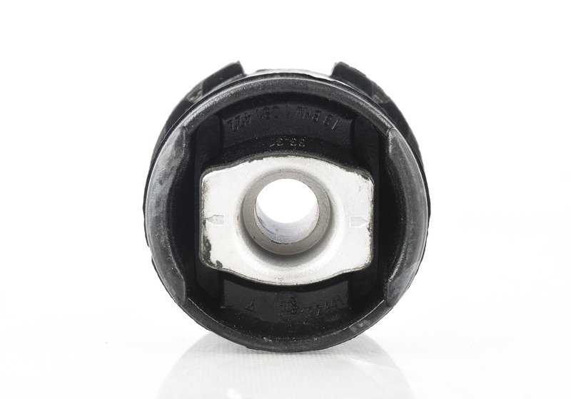Silentblock trasero OEM 33311091422 para BMW Serie 5 E39 {520d, 520i} con motores M47, M52, M54. Válido para versiones con cambio manual y automático, tracción trasera. Original BMW.