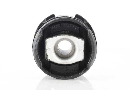 Silentblock trasero OEM 33311091422 para BMW Serie 5 E39 {520d, 520i} con motores M47, M52, M54. Válido para versiones con cambio manual y automático, tracción trasera. Original BMW.