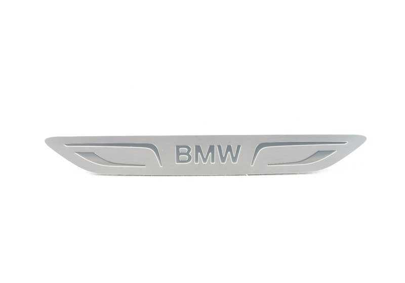 Protector entrada trasera OEM 51477370422 para BMW X5 F15 (sDrive25d, xDrive25d, sDrive35i). Original BMW.
