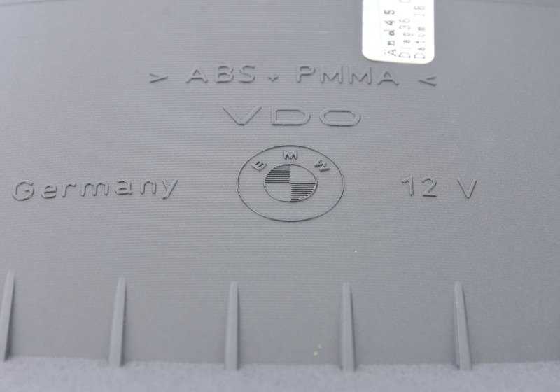 Cuadro de instrumentos sin codificar OEM 62106942236 para BMW E53. Original BMW.